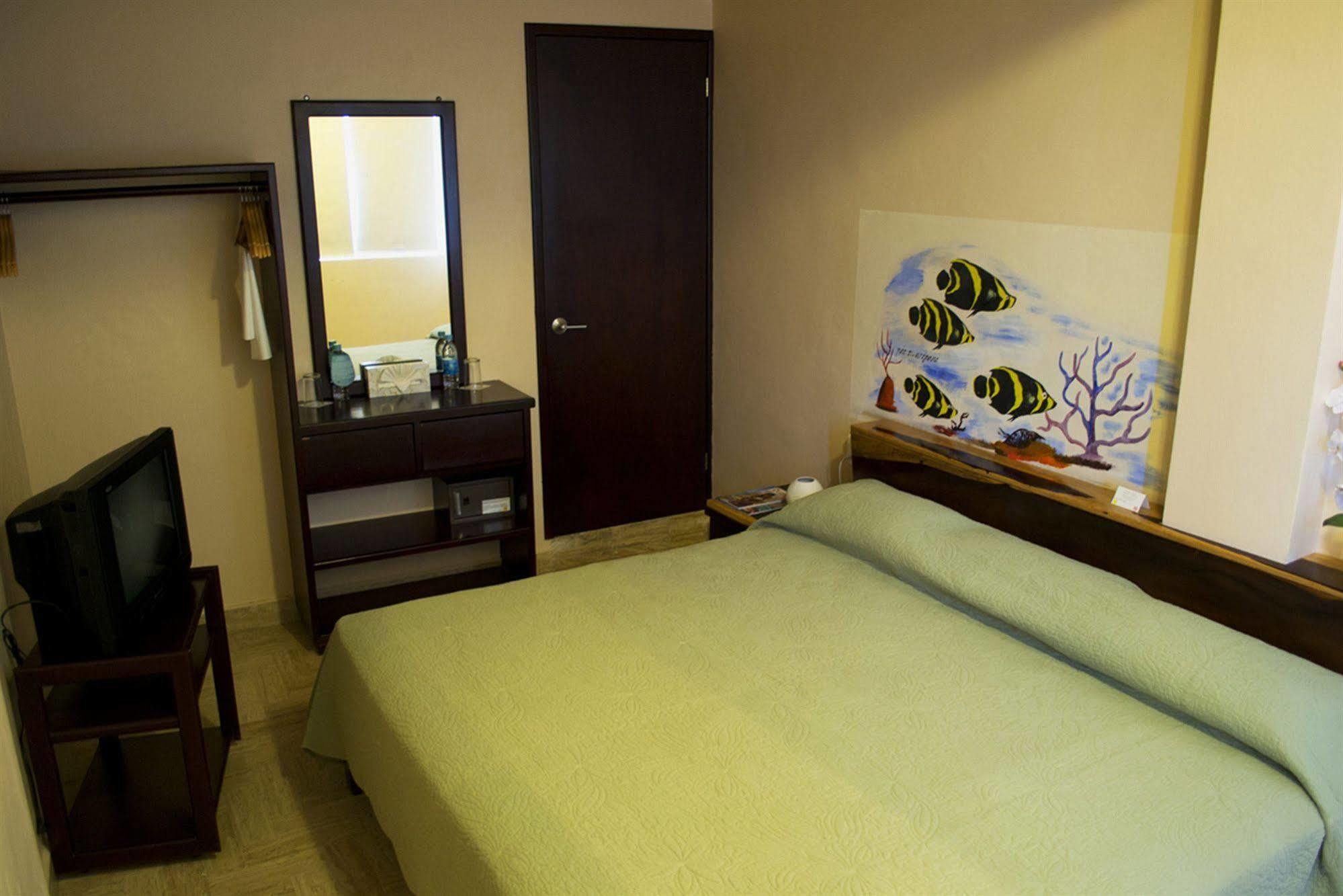 "5Th Av" Sol Del Caribe Apart Hotel (Adults Only) Playa del Carmen Zewnętrze zdjęcie